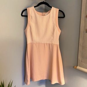 NWT Elodie Classic Peach Midi Dress